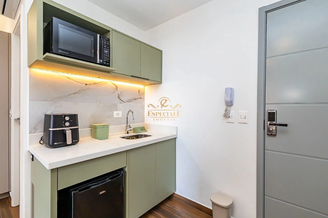 1-bedroom apartment with 35 m² and wood flooring — photo 7