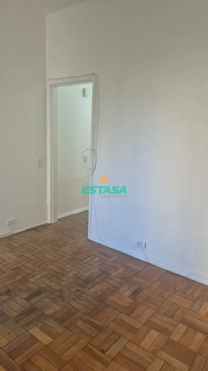 1-bedroom apartment with a separate closed kitchen — photo 6