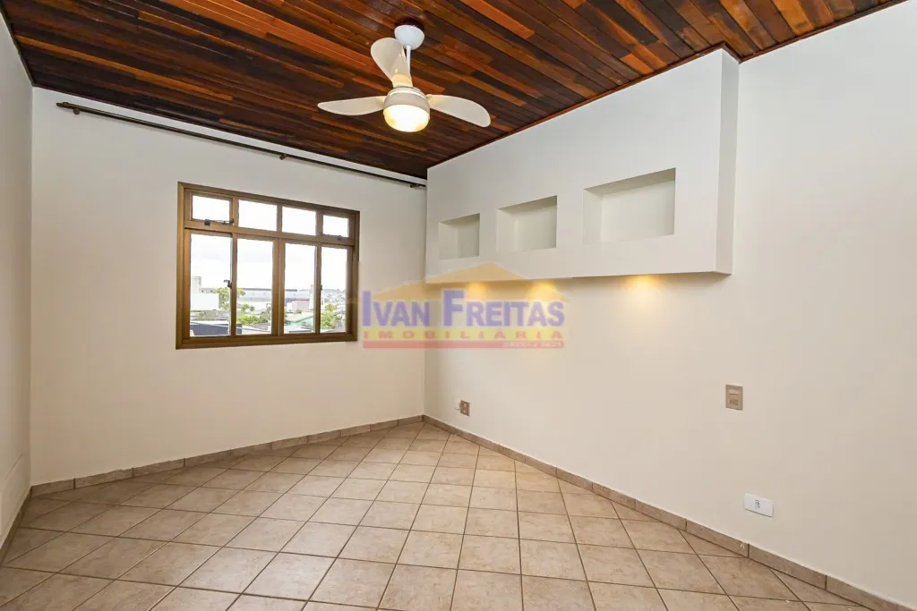 House with 5 bedrooms and balcony, plus 5 parking spots — photo 68