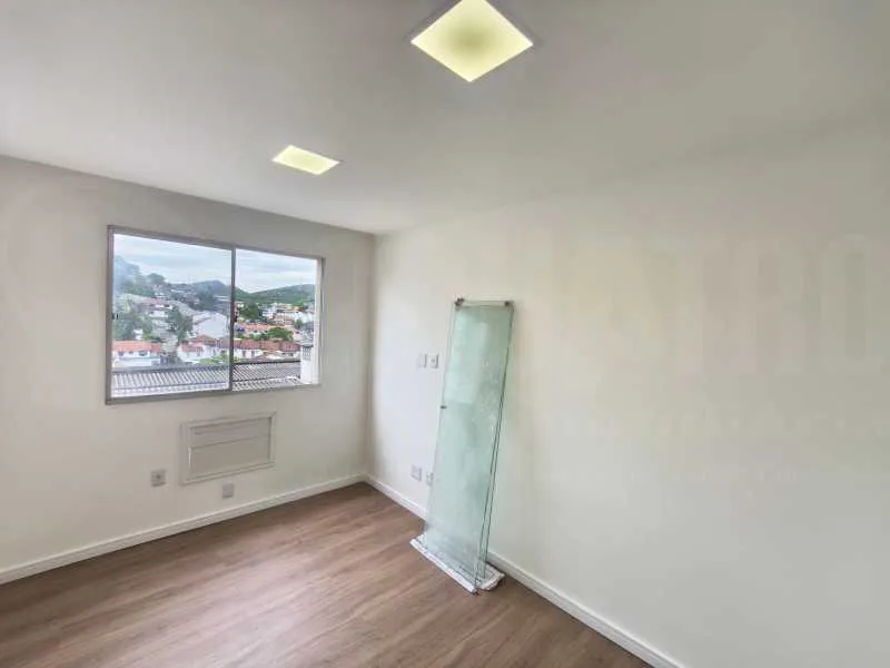 3-bedroom apartment with a mountain view — photo 7