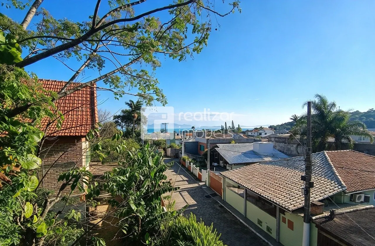 Furnished house, 145 m², with a grill on the balcony — photo 14