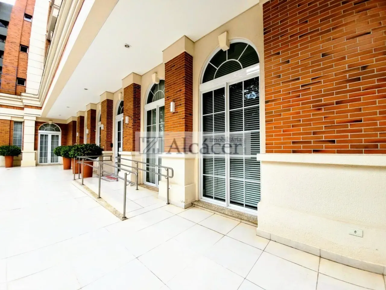 2-bedroom apartment in a building with a sauna — photo 11