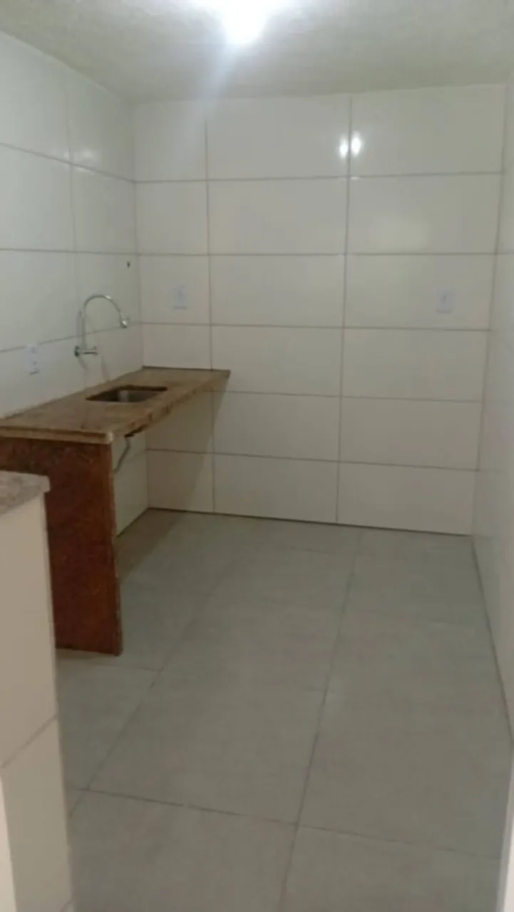 Unfurnished house with 1 bedroom and 1 bathroom
