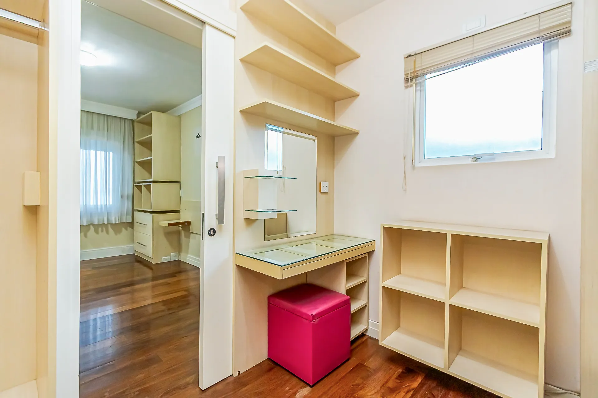 Furnished house with a separate kitchen and 4 bedrooms — photo 48