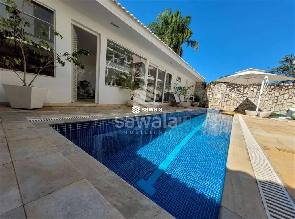 Furnished 600 m² house with 6 bedrooms and 8 bathrooms — photo 20