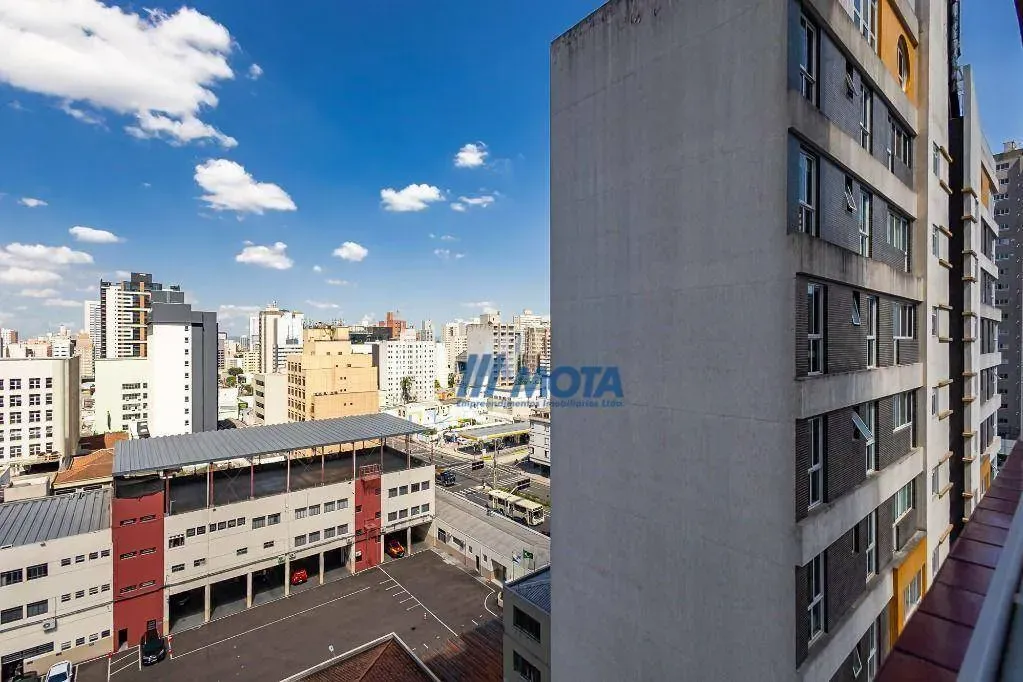 Furnished-free 40 m² studio with a balcony — photo 17