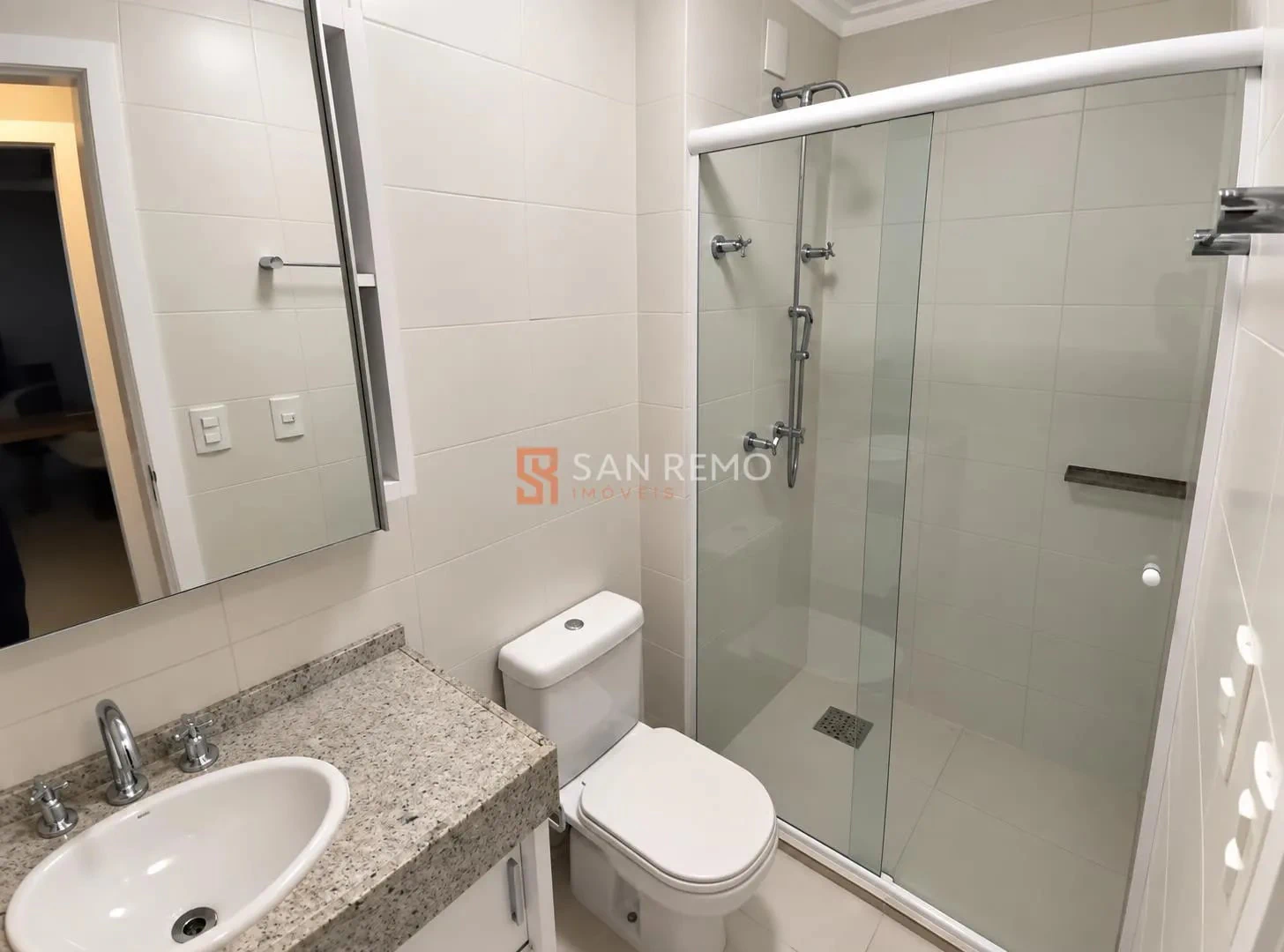 2-bedroom apartment with a dishwasher in Florianópolis — photo 12