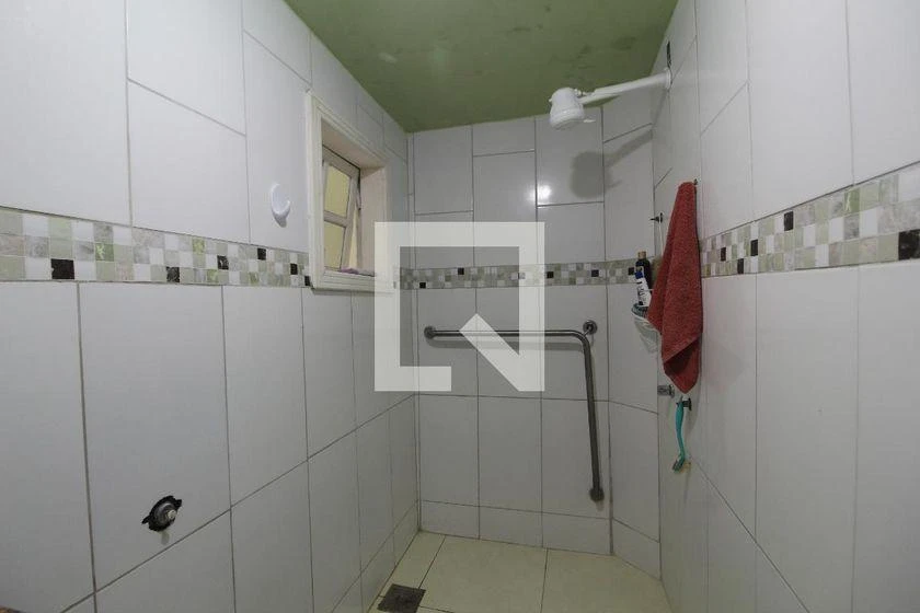 Casa para aluguel com 4 quartos e 240 m² — photo 38