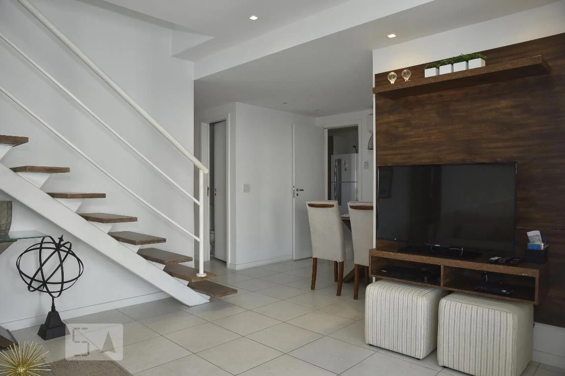 Apartamento mobiliado com 5 quartos e 2 suítes — photo 57