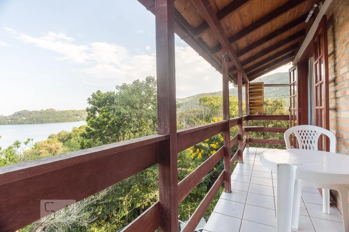 Departamento de 1 dormitorio con vista al agua