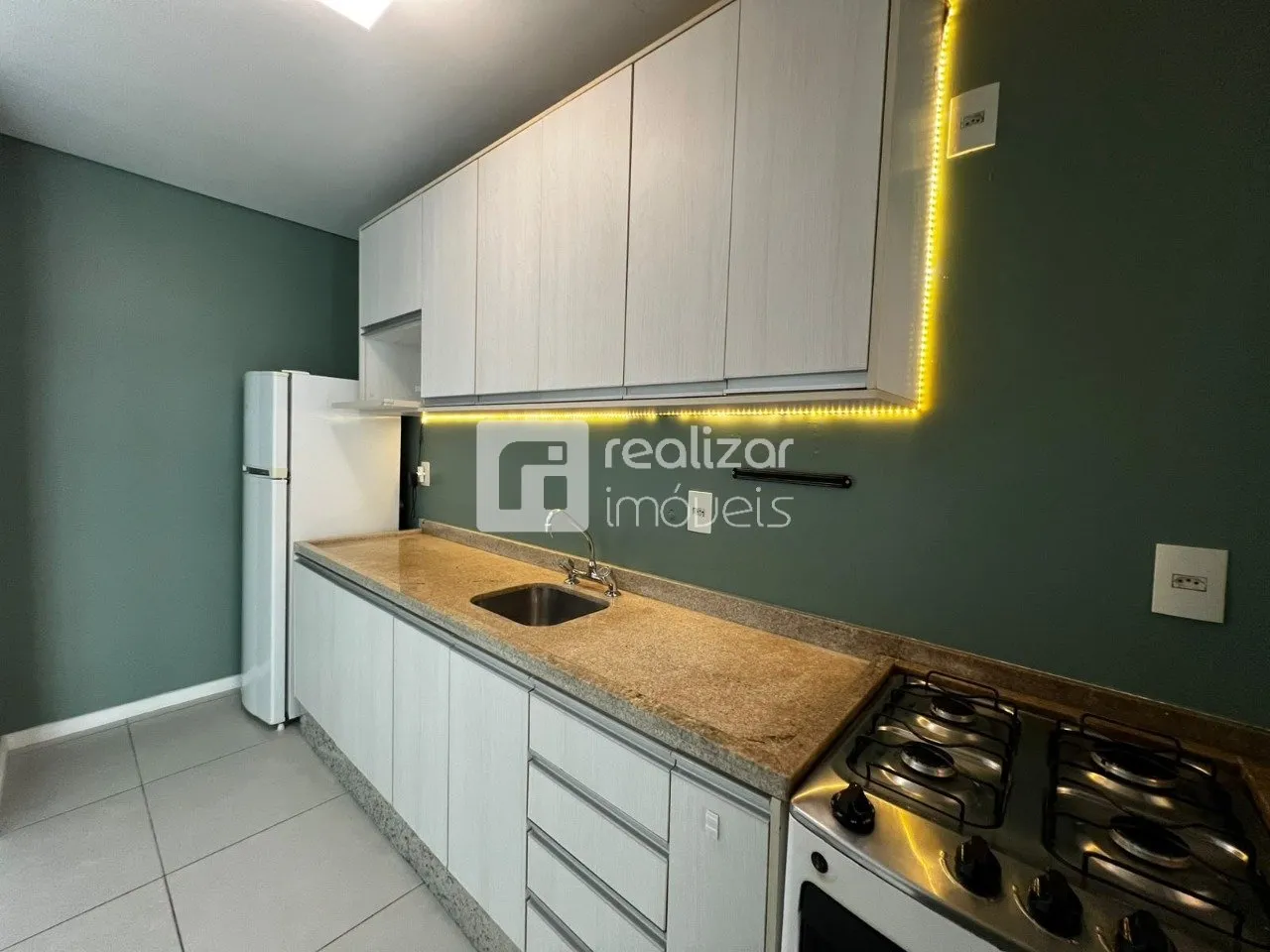 Furnished apartment, 105 m², with a washing machine — photo 2