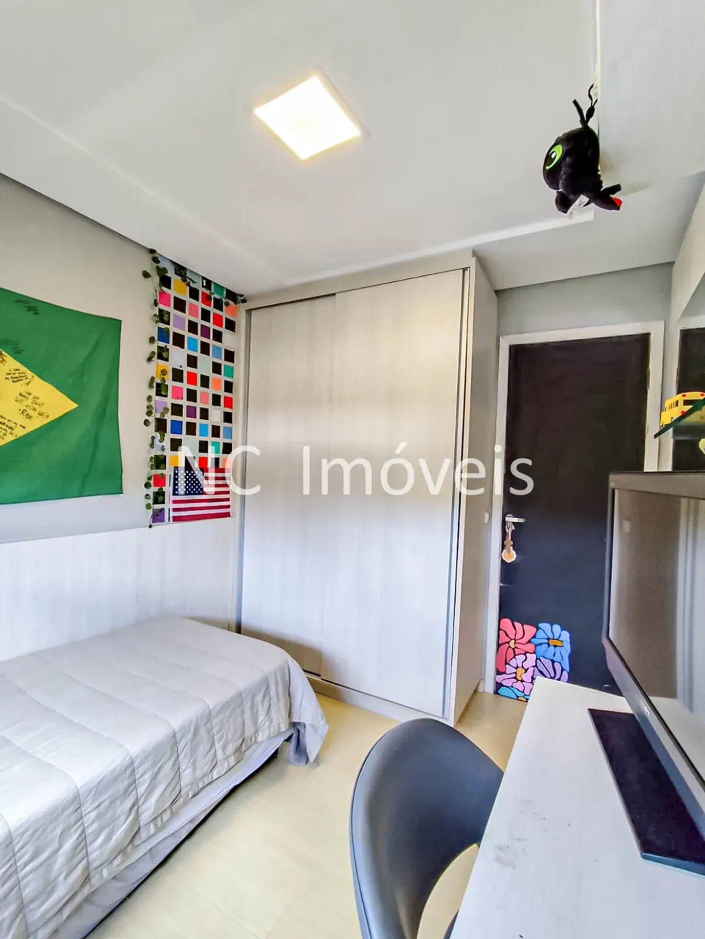 Меблированный двухэтажный дом: 3 спальни, 128 м² — photo 40