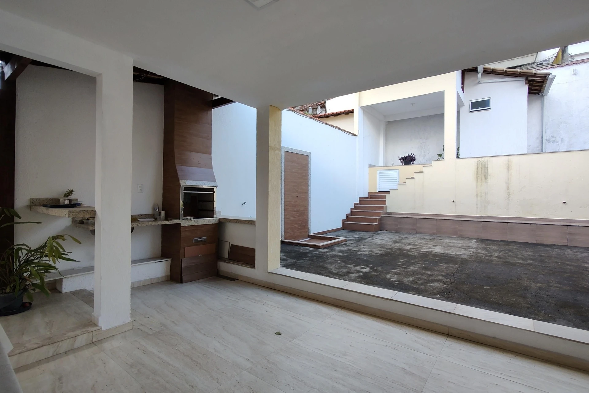 Vista a la montaña y 5 dormitorios: casa de 900 m² — photo 38