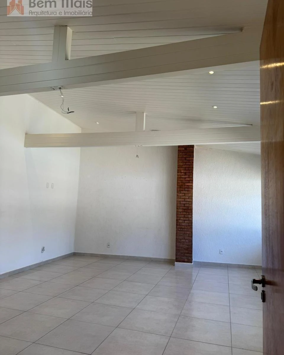 Casa sem mobília com ar-condicionado e 4 quartos — photo 14