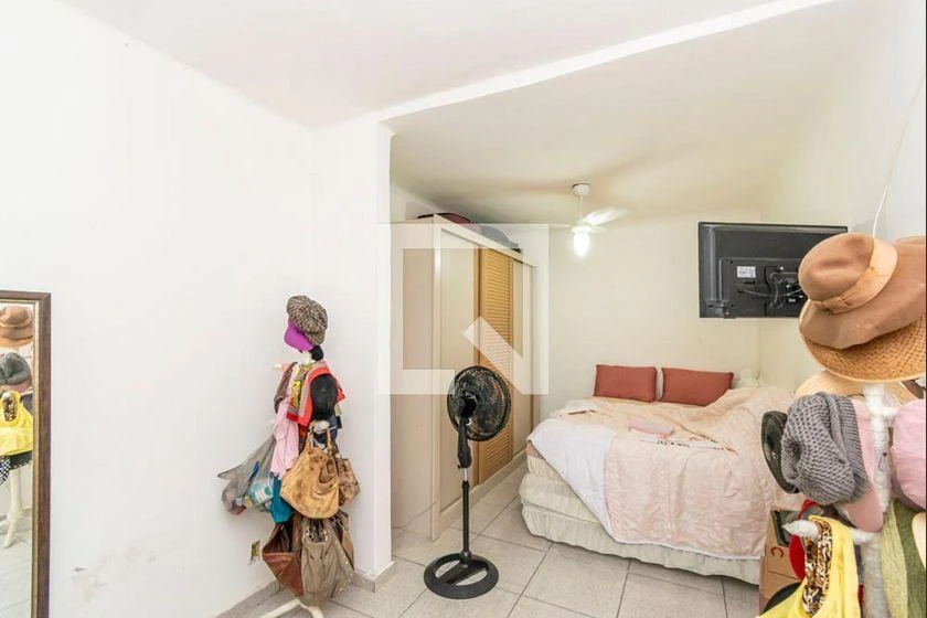 House with 1 bedroom, gas stove and 400 m² — photo 12