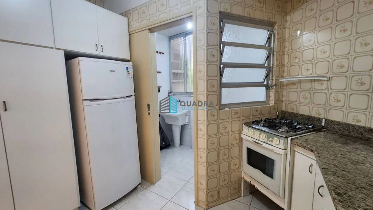Departamento con piso de madera o laminado en Florianópolis — photo 4