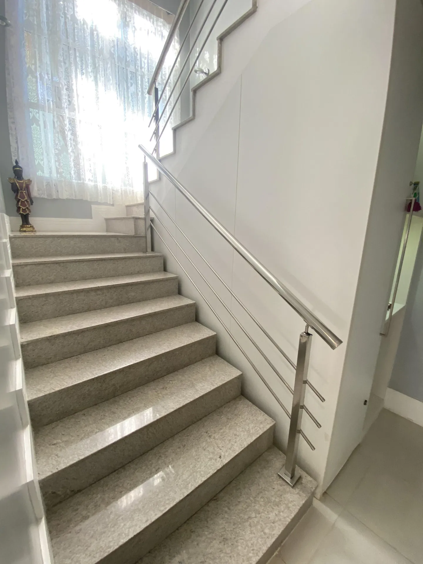 Casa de condomínio com 5 quartos e 500 m² — photo 17