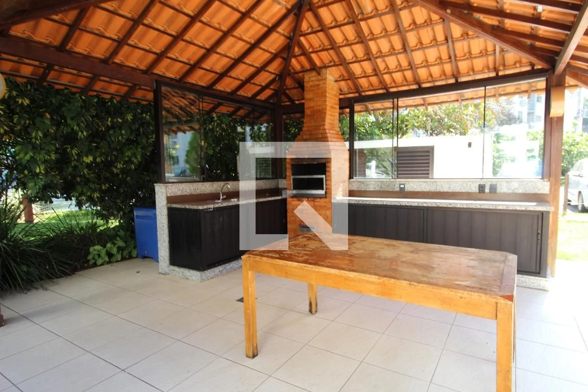 Apartamento mobiliado com 2 quartos e varanda — photo 11