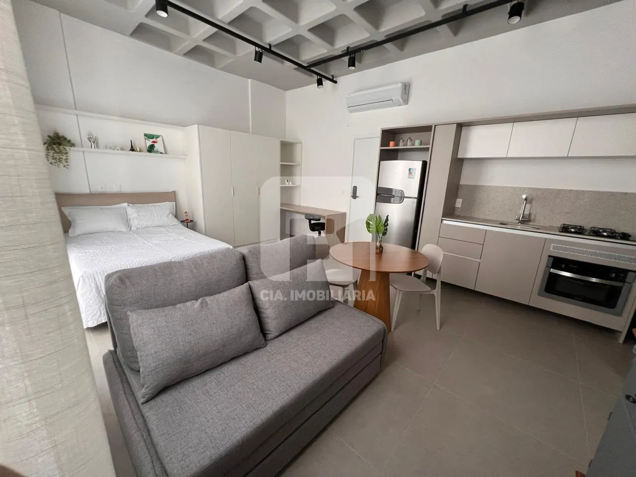 Furnished 46 m² studio with 1 parking space — photo 5