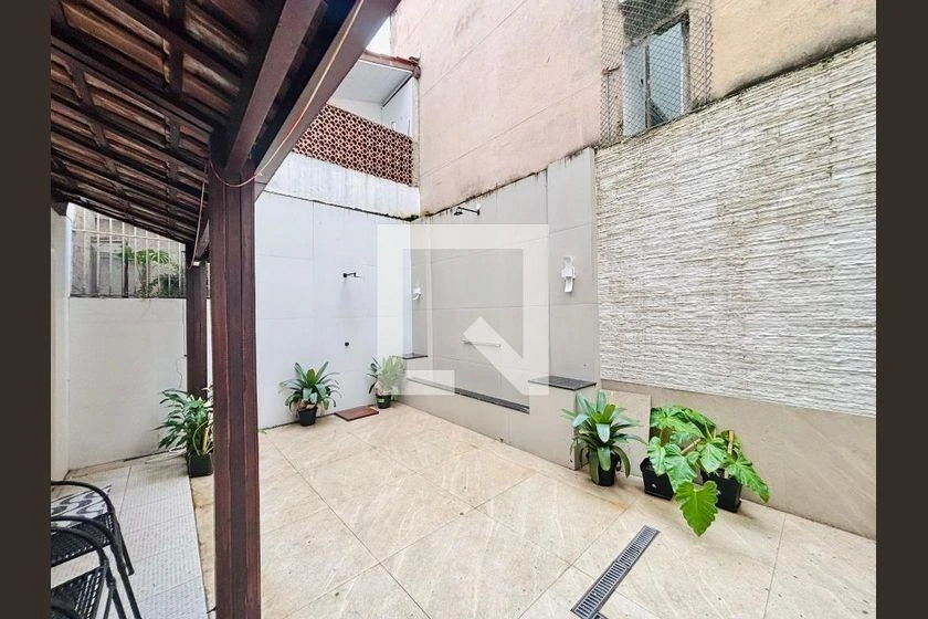 Furnished 2-bedroom apartment, 75 m² — photo 25