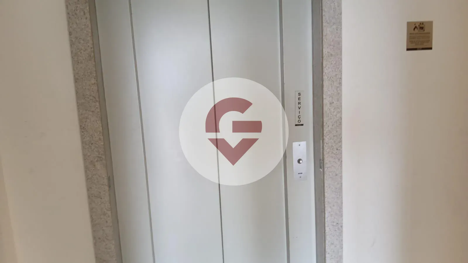 2-bedroom apartment in a building with a sauna — photo 36