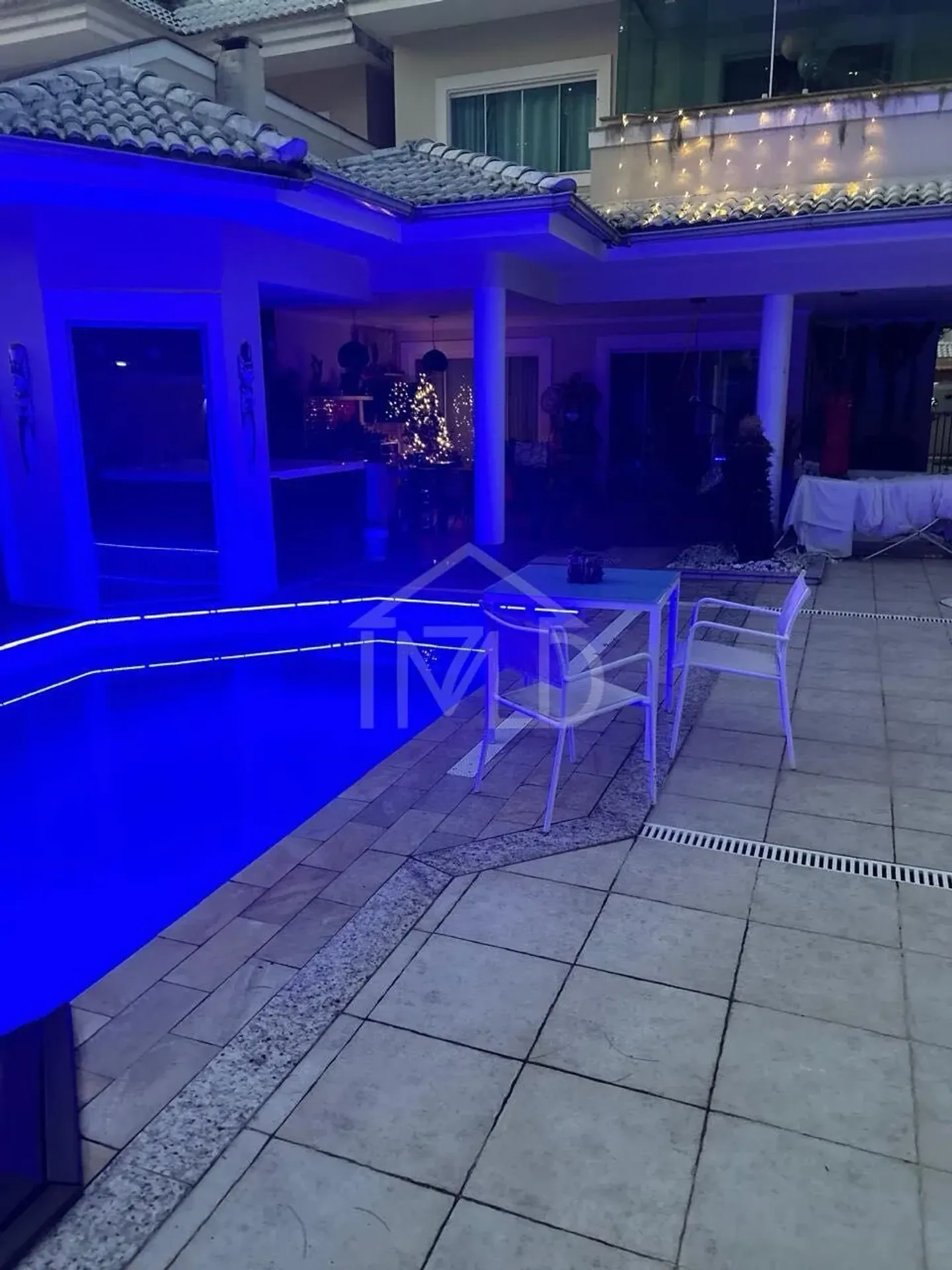 Furnished house with 5 bedrooms and a closed kitchen — photo 12