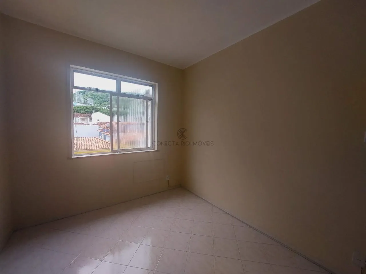 Apartment with 2 bedrooms and a balcony — photo 8