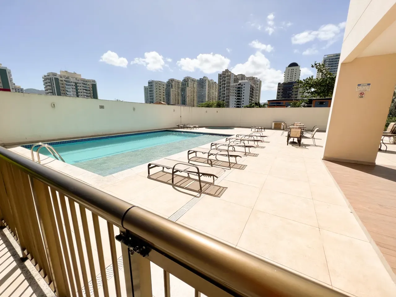 Mountain view in a 2-bedroom apartment, 70 m² — photo 15