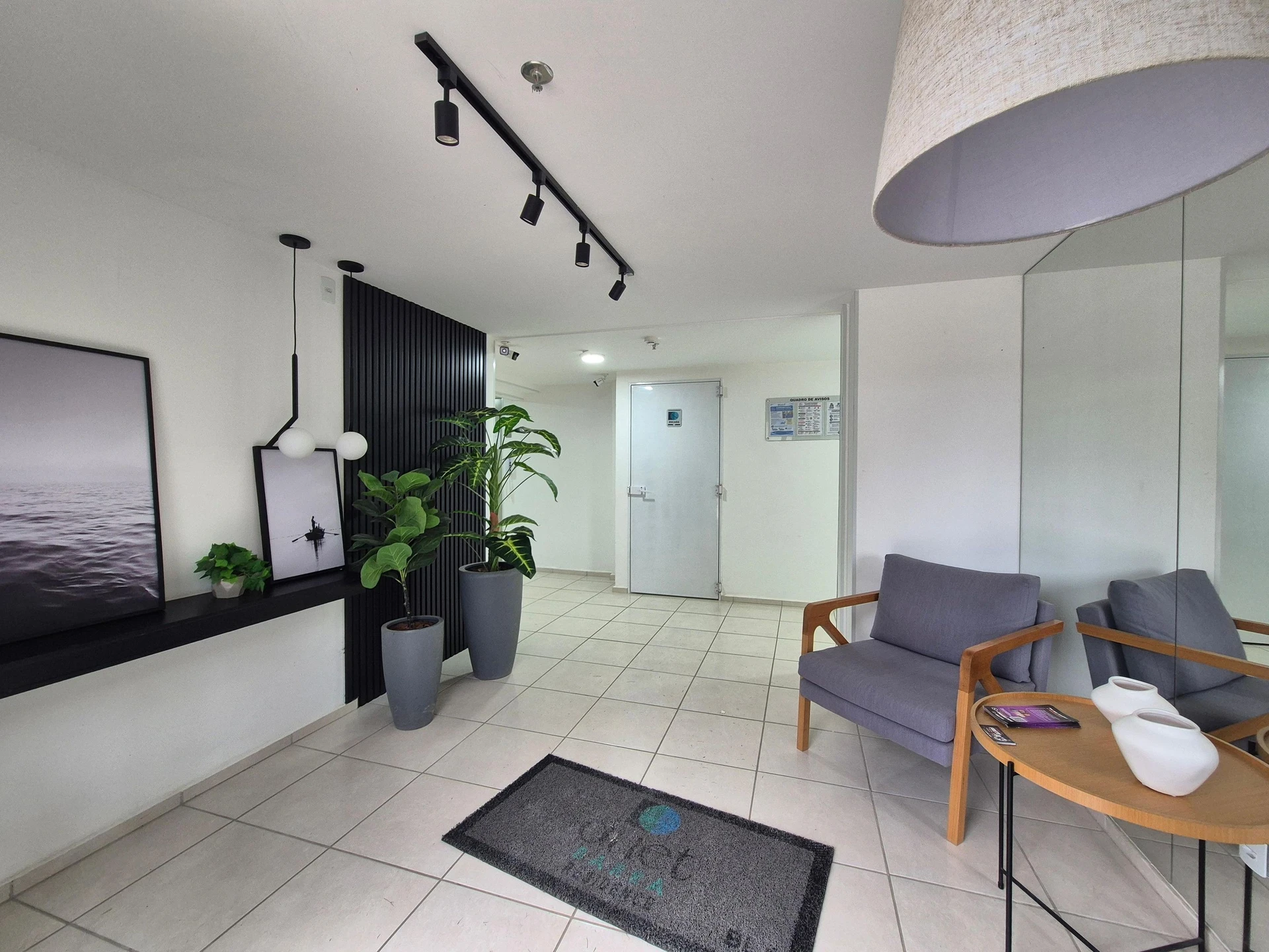 2-bedroom apartment with a home office — photo 16