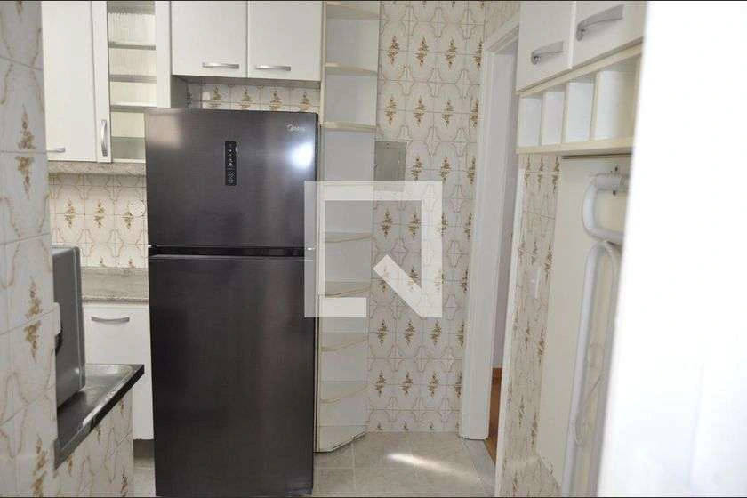 Apartamento de 65 m² com 2 quartos e 1 banheiro — photo 3