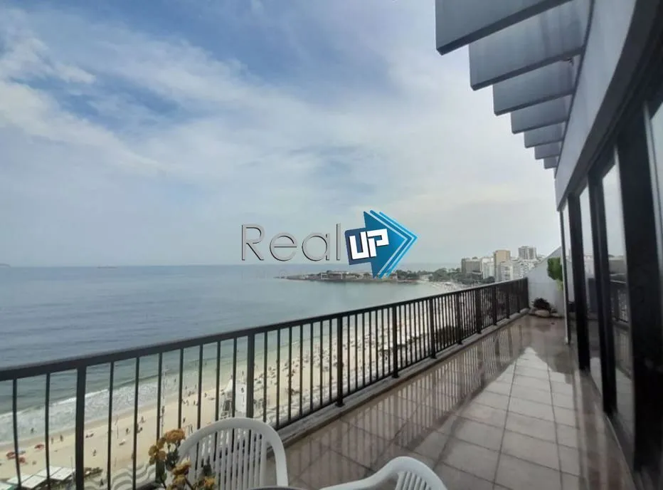 Furnished apartment with 4 bedrooms and an open kitchen — photo 26