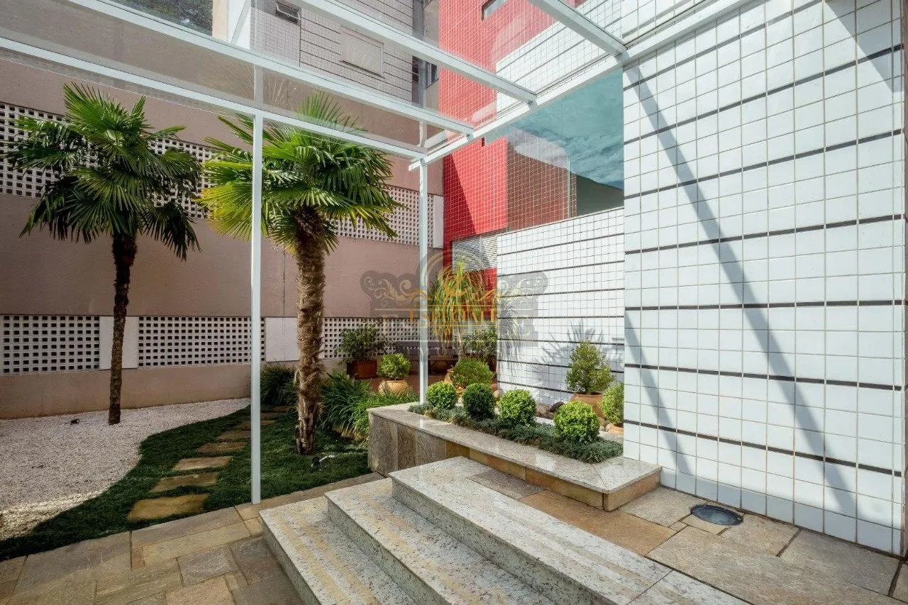 3-bedroom apartment with 2 parking spots and 134 m² — photo 31