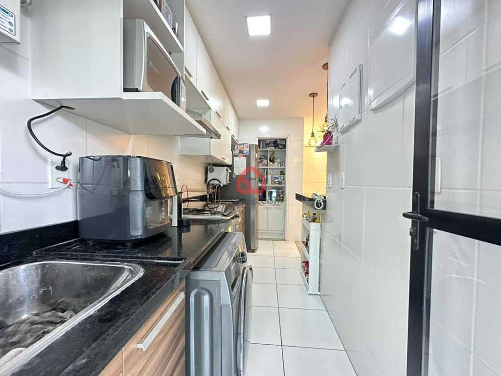 Furnished apartment with 2 bedrooms and balcony — photo 7