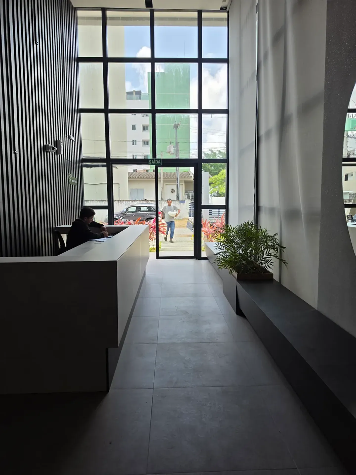 2-bedroom apartment with a home office in João Pessoa — photo 18