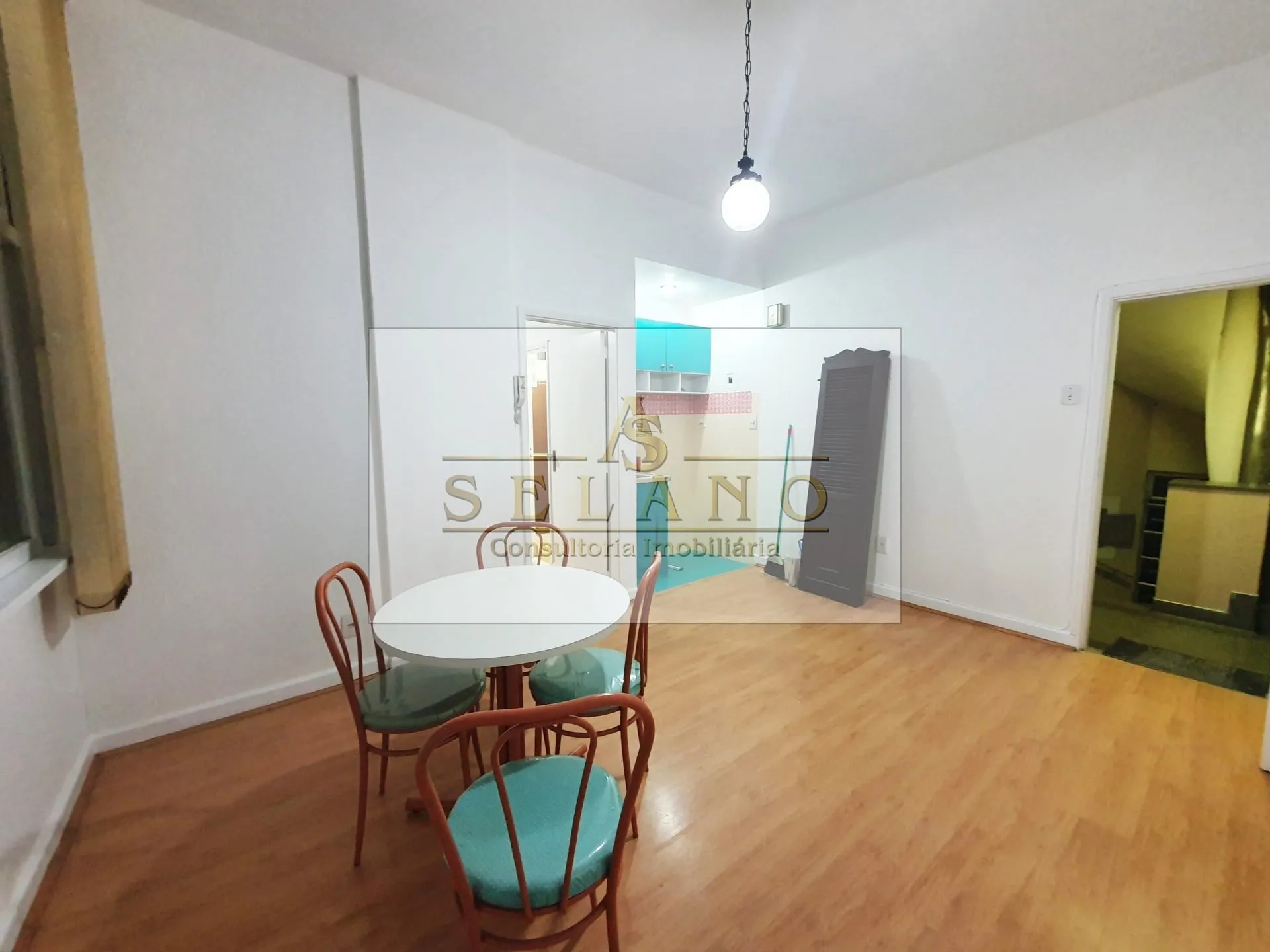 Apartamento, 29 m², com piso de madeira ou laminado — photo 11