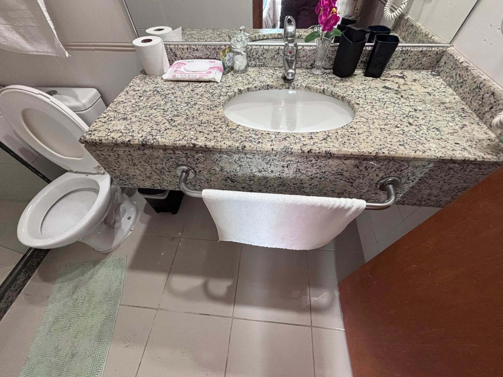 Kitnet com varanda, 1 quarto e 1 banheiro, sem vaga — photo 8