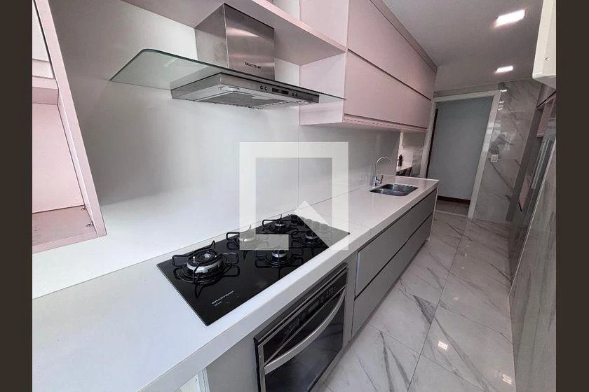 Top-floor apartment with 198 m², 4 bedrooms and 3 parking — photo 47