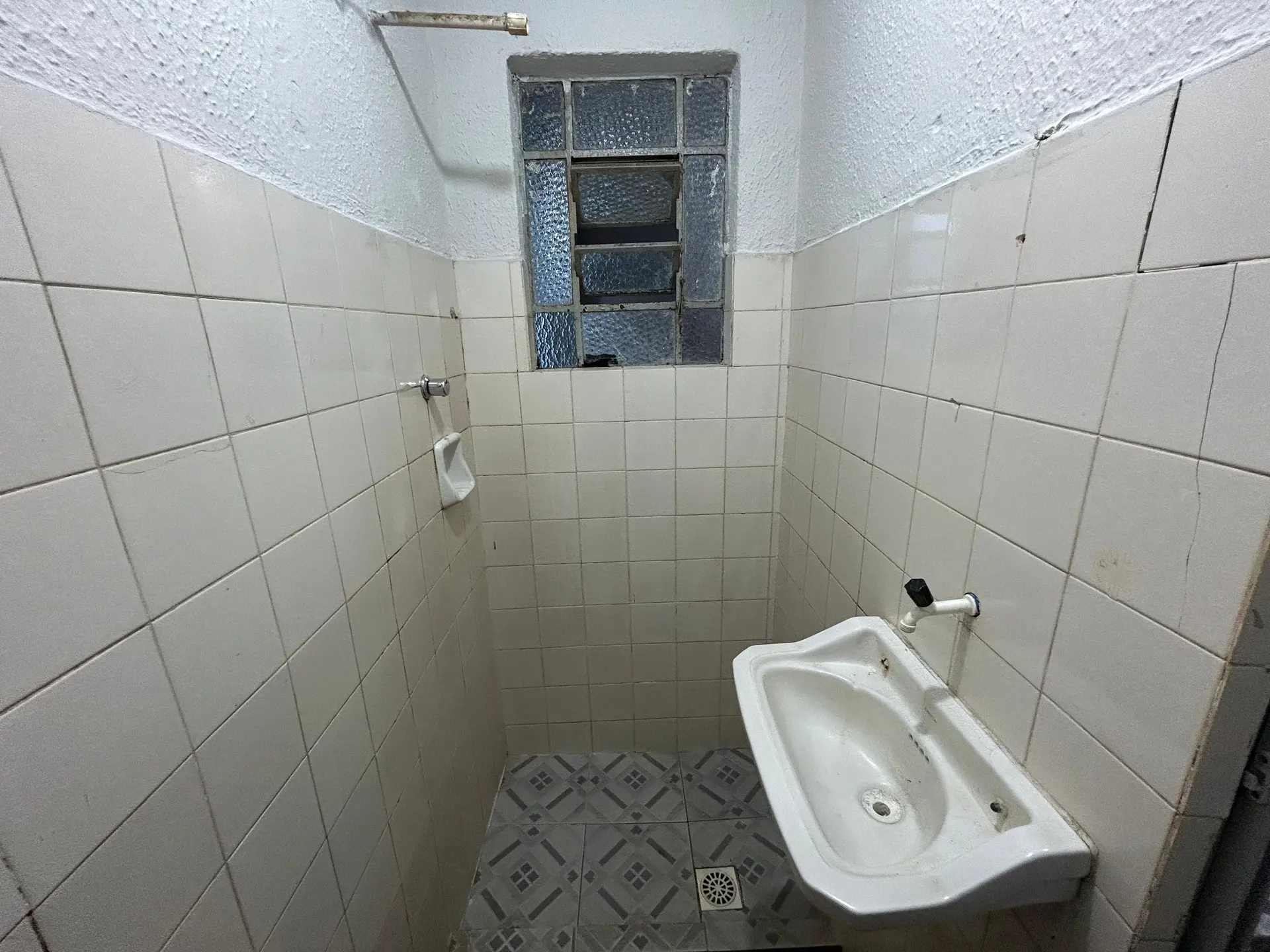 Rental house with 1 bedroom and 1 bathroom no parking — photo 10