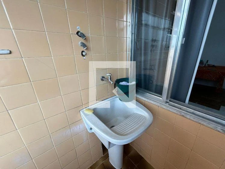 3-bedroom apartment with a washing machine — photo 32
