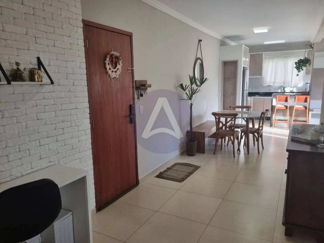 Furnished apartment, 90 m², with a grill on the balcony — photo 14