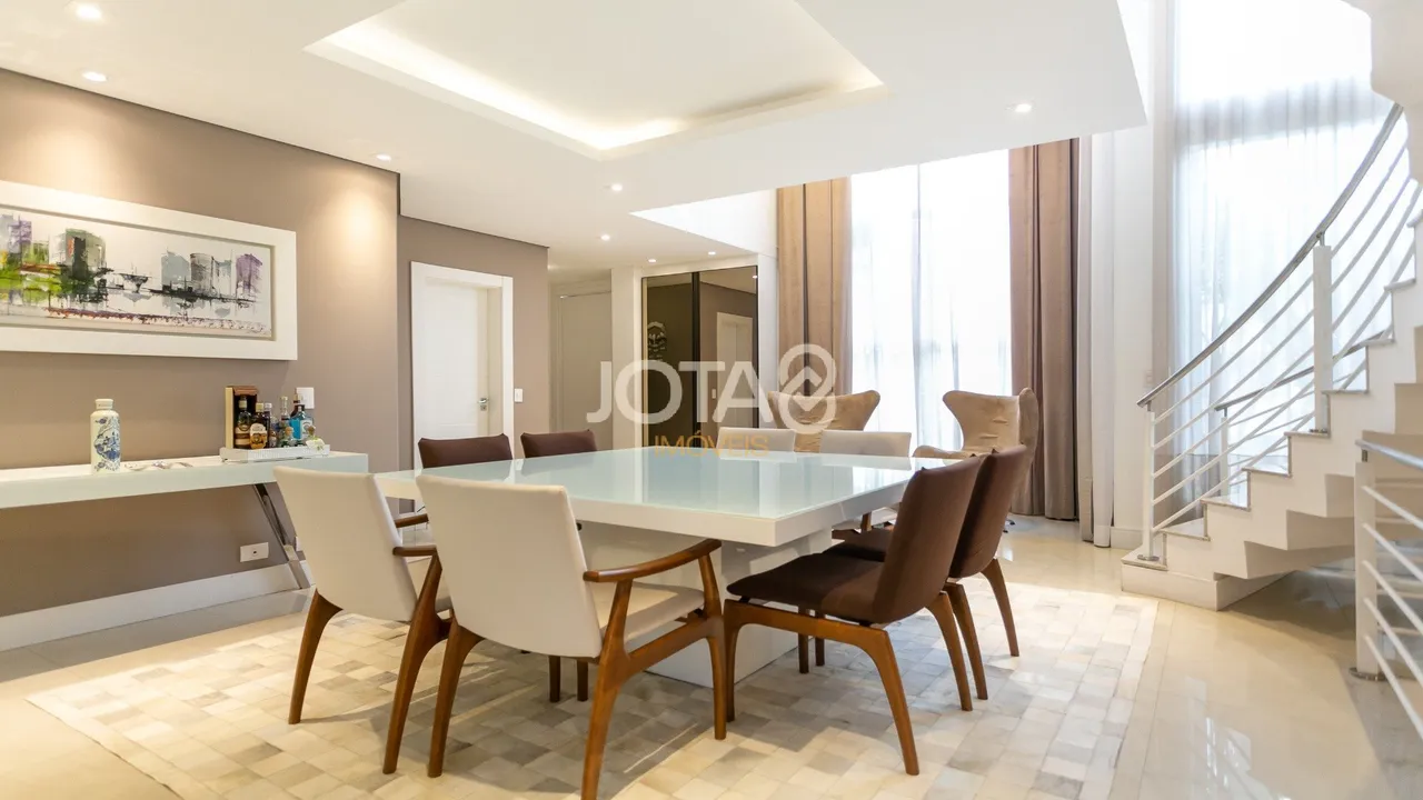 Casa de 308 m² com 3 quartos e 6 vagas — photo 3