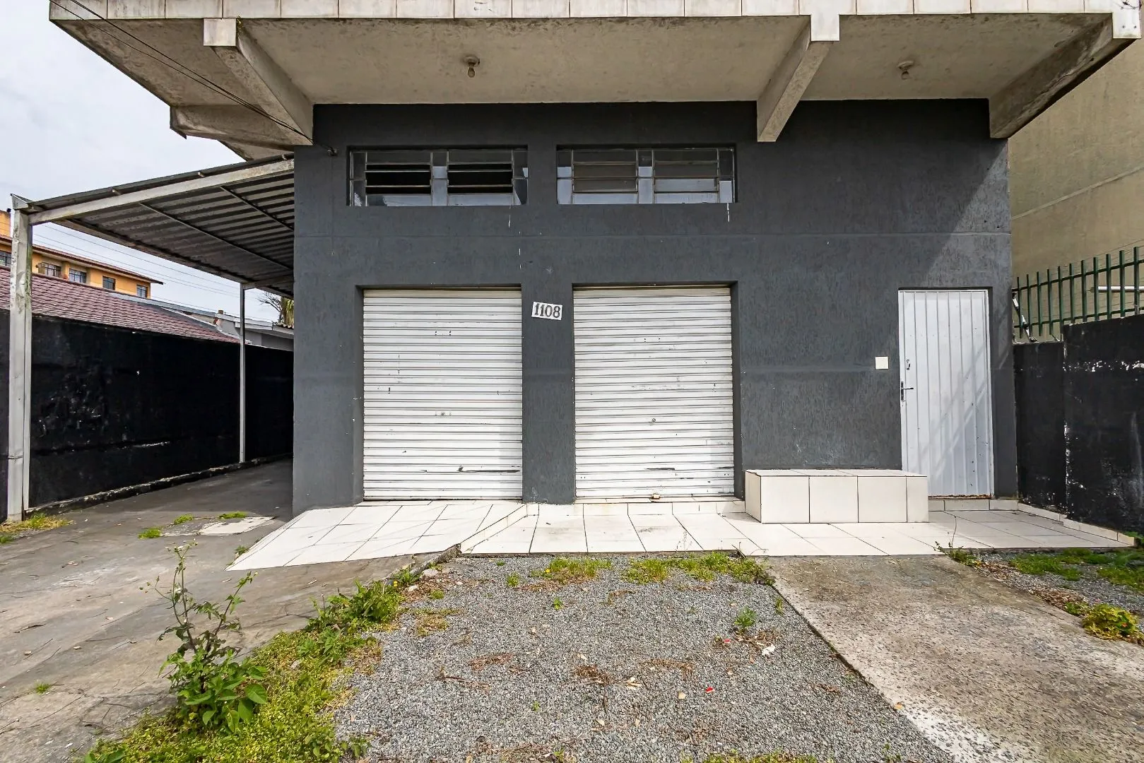Casa com 2 dormitórios e 300 m² — photo 43