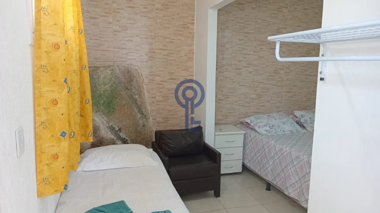 Furnished 2-bedroom apartment with a gas stove — photo 20