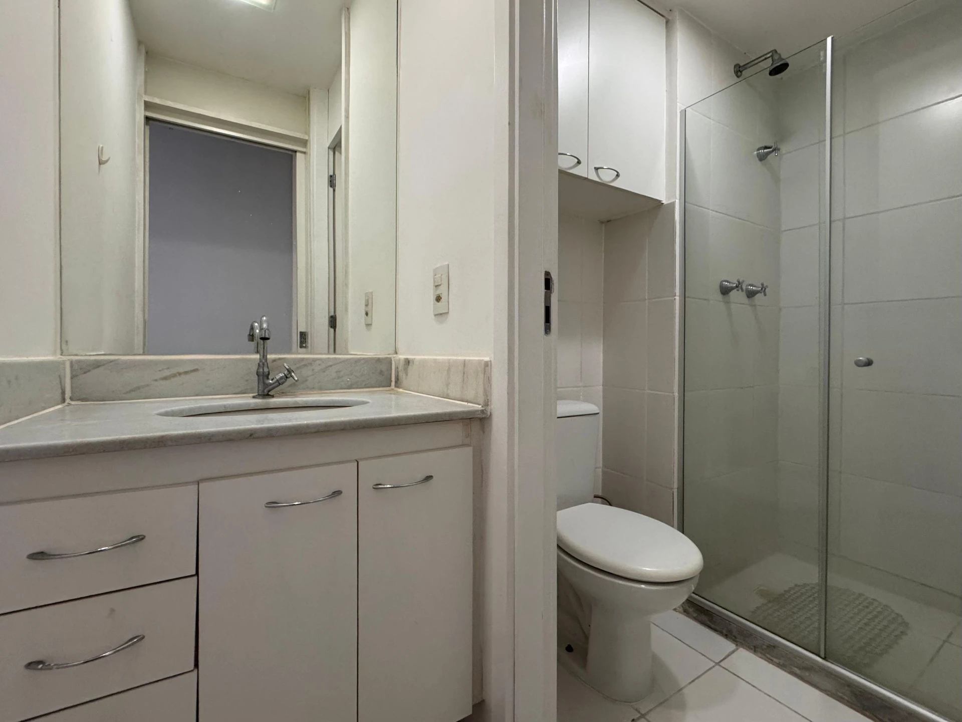 2-bedroom apartment in a building with a sauna — photo 31