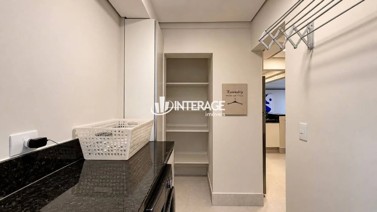 2-bedroom apartment with a private pool in Curitiba — photo 16