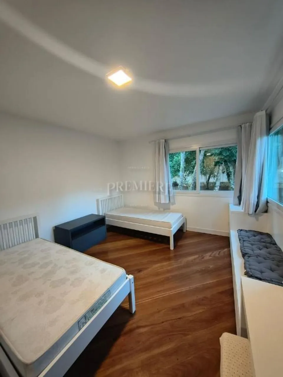 Будинок на 5 кімнат із балконом і 400 м² — photo 23