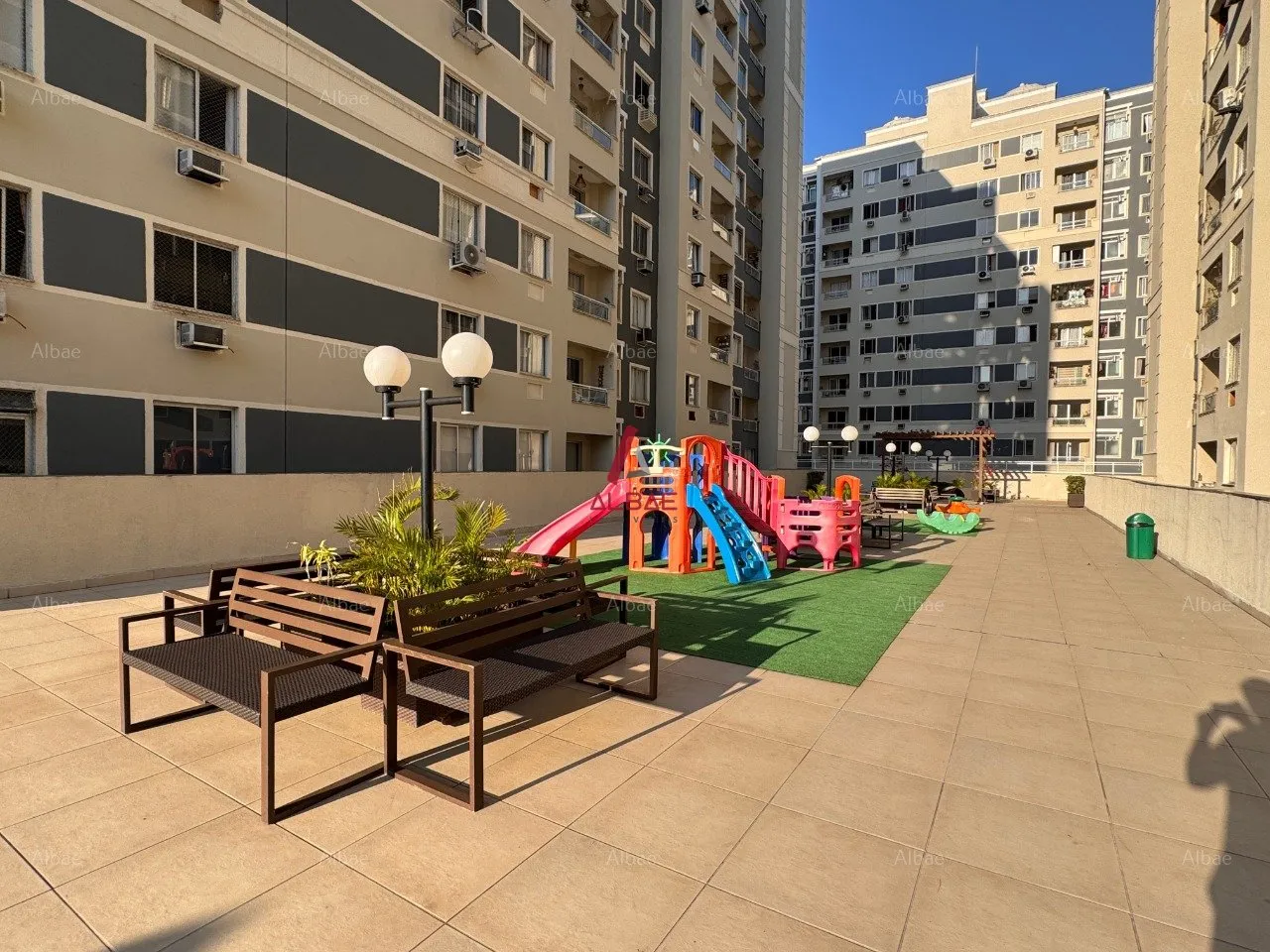 Apartamento com 2 quartos, 2 banheiros e varanda — photo 21