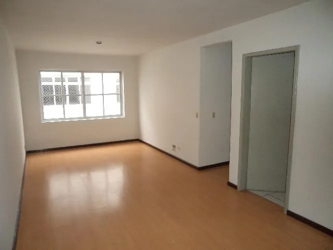 3-bedroom apartment with a closed kitchen — photo 6
