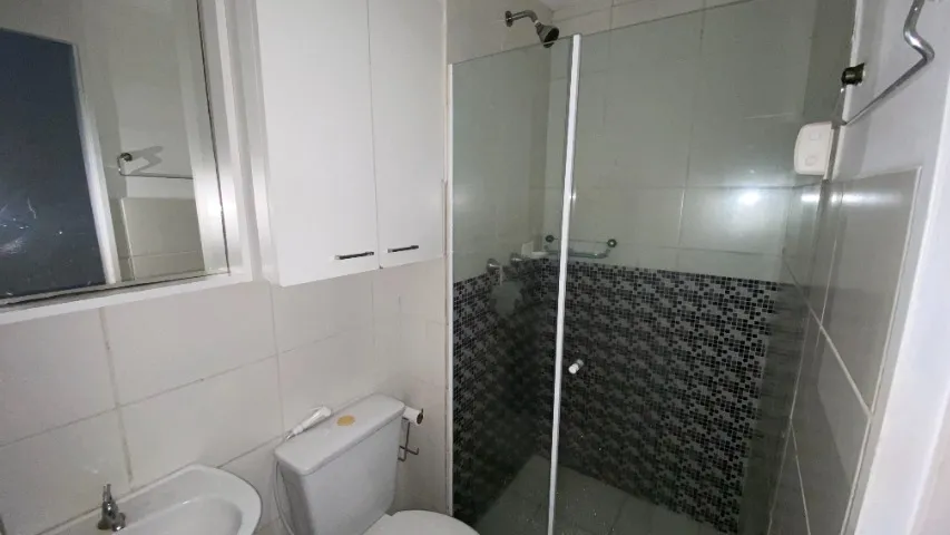 Apartamento de 2 quartos em condomínio com piscina — photo 11