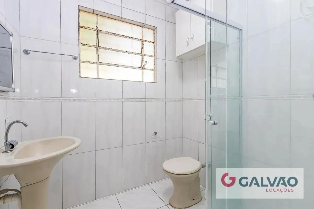 House with a separate kitchen and 5 bedrooms, 224 m² — photo 21